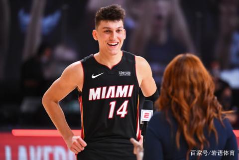 集防守时的 集防守时的