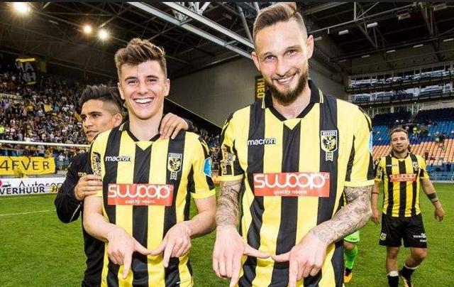 后腰回撤接 后腰回撤接